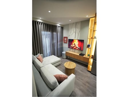Appartamento 1+1 in affitto in Via Kavajë!