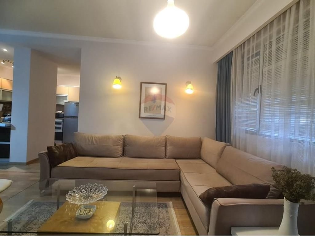 Apartment 2+1+2. Block