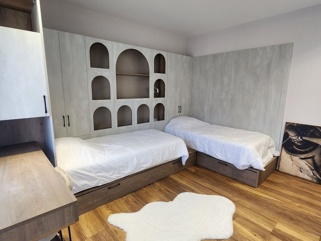 Jepet me Qira Apartament 3+1 me Mobilim Luksoz, +🅿 