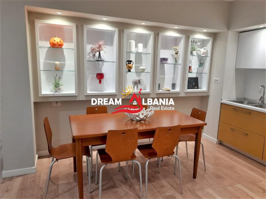 Appartamento 2+1+2 in affitto in Via Bogdaneve a Tirana (ID 42211195)