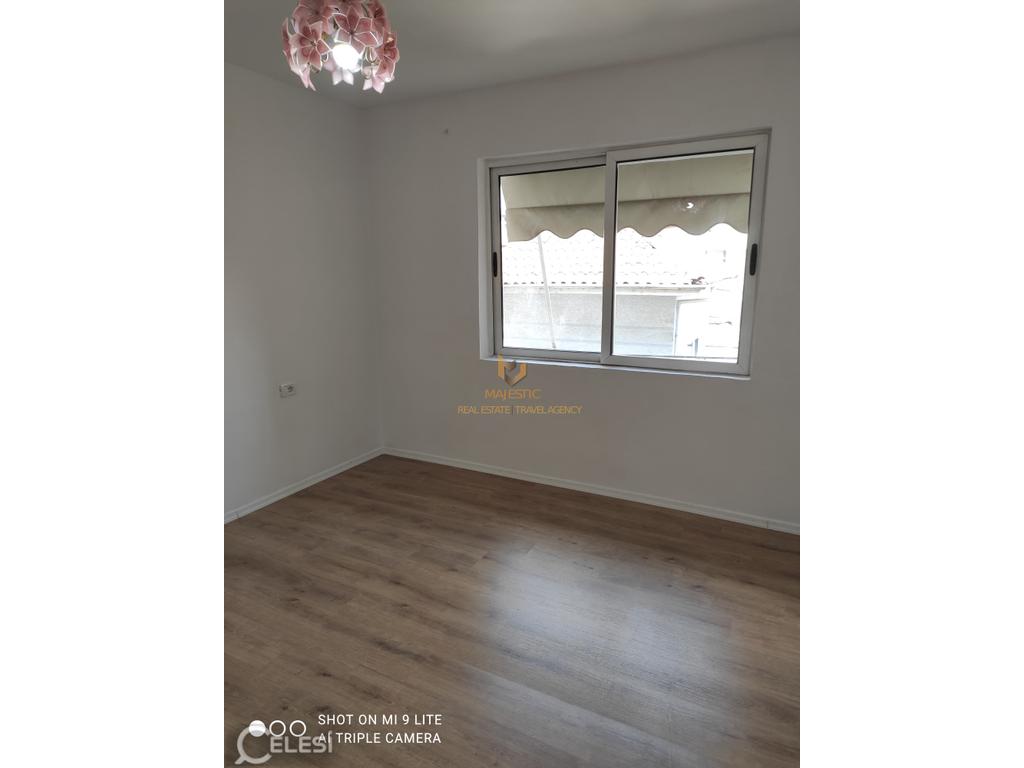 Apartment 2+1 for sale near the combined school, alias.