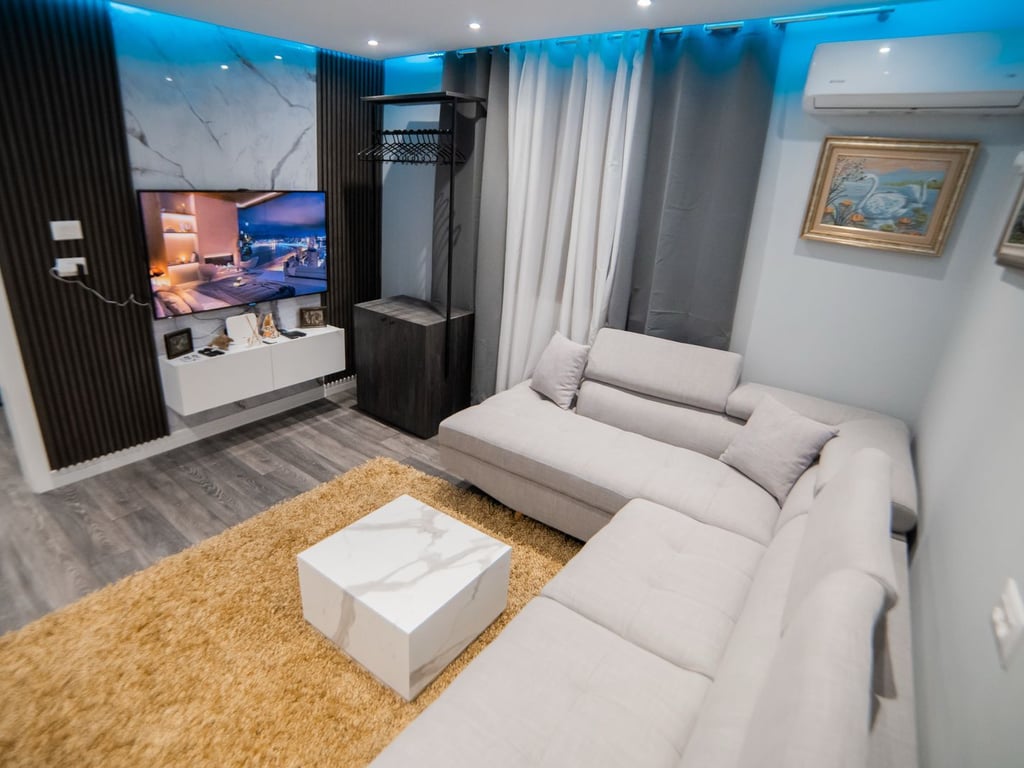 Luxury Apartment for Rent 2+1+🅿️ Kavaja Street