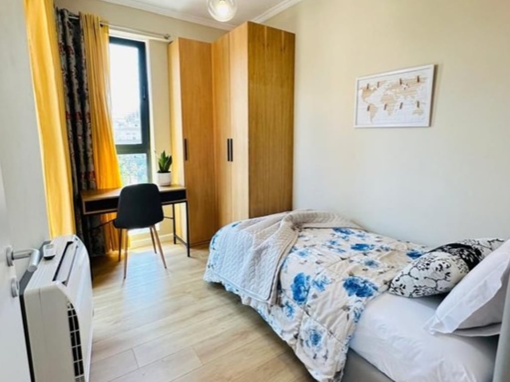 ✨ Super Apartament 3+1+2 me Ballkon &amp; Post Parkimi – Rruga e Bogdanëve