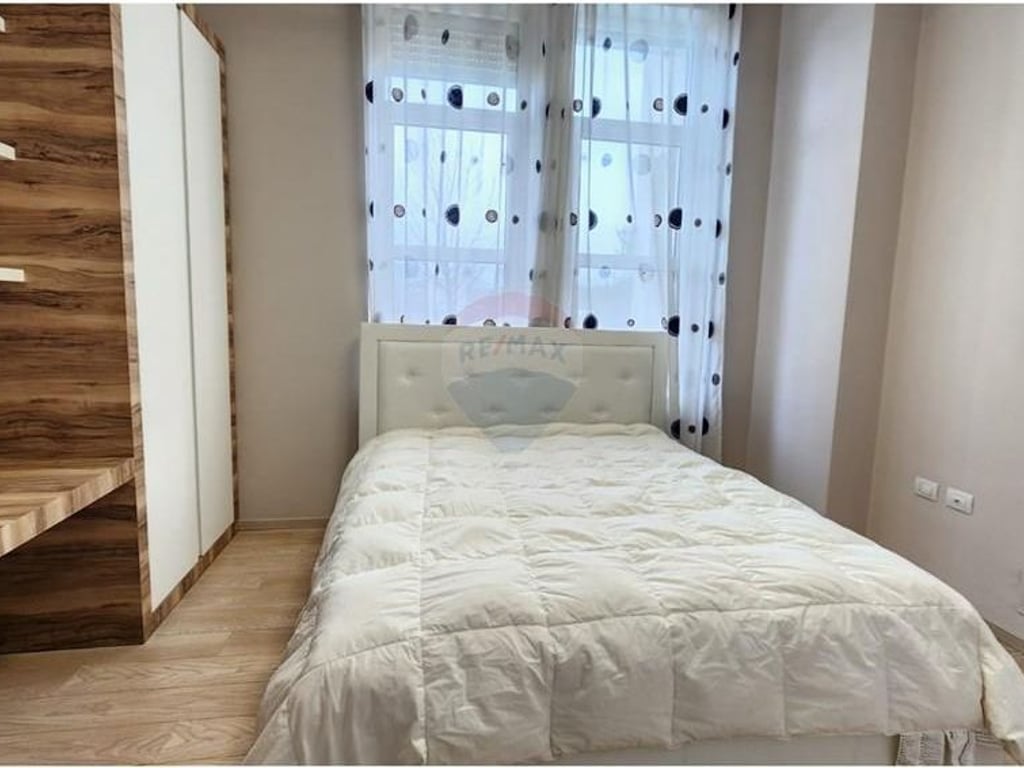 Luxury Villa for Rent at "Rolling Hills" Residence