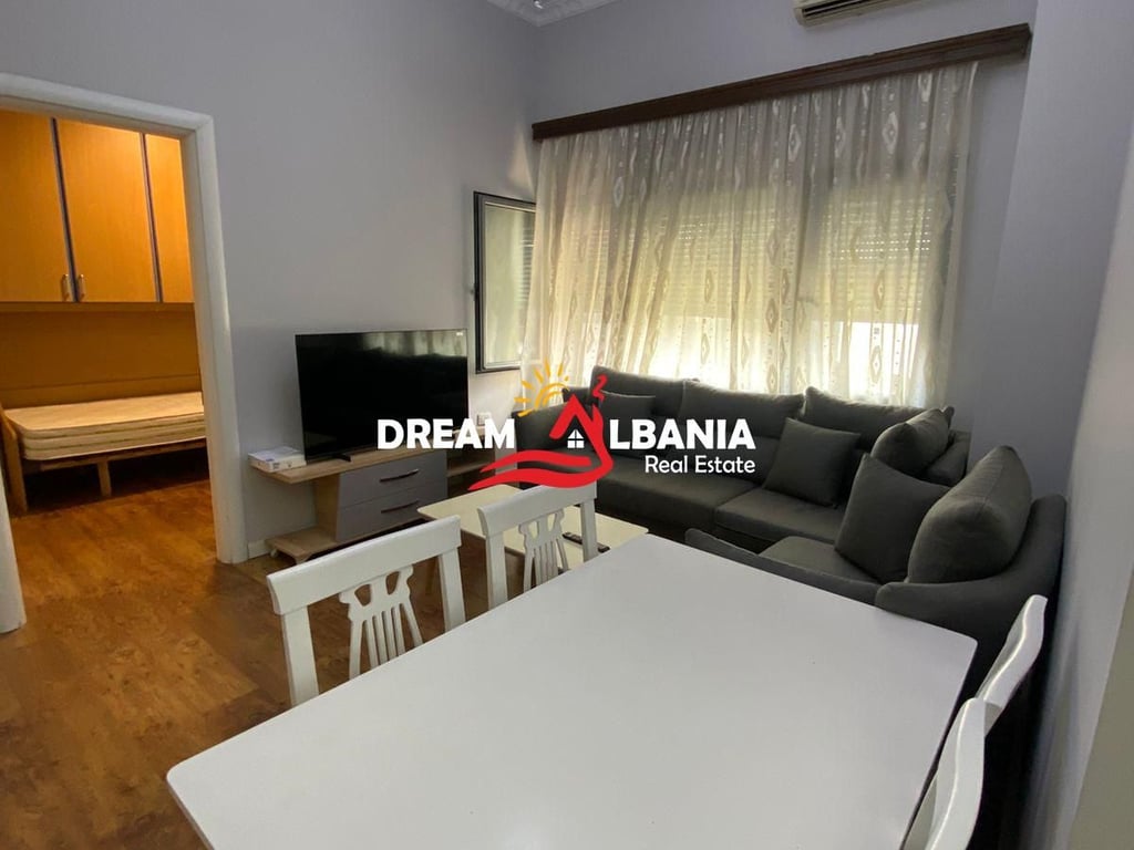 Apartament 3+1 me qera tek Zogu i Zi, perballe Ring Center ne Tirane (ID 4231270)