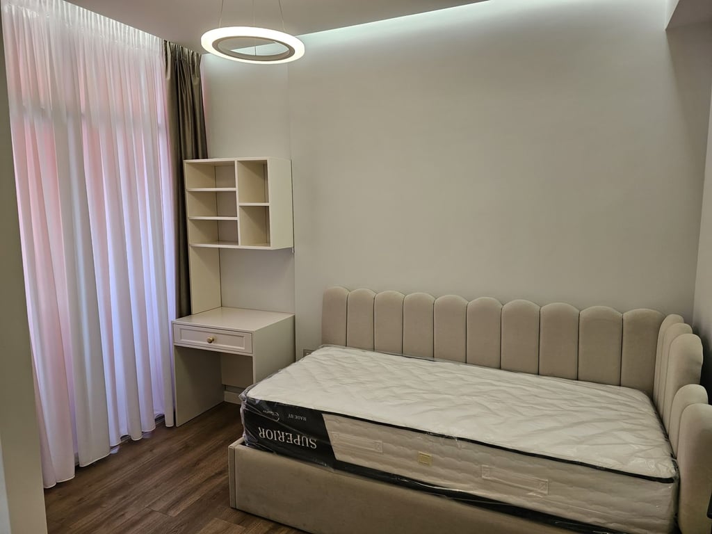 JEPET APARTAMENT 2+1 ME QERA , SELVIA , TIRANE.
