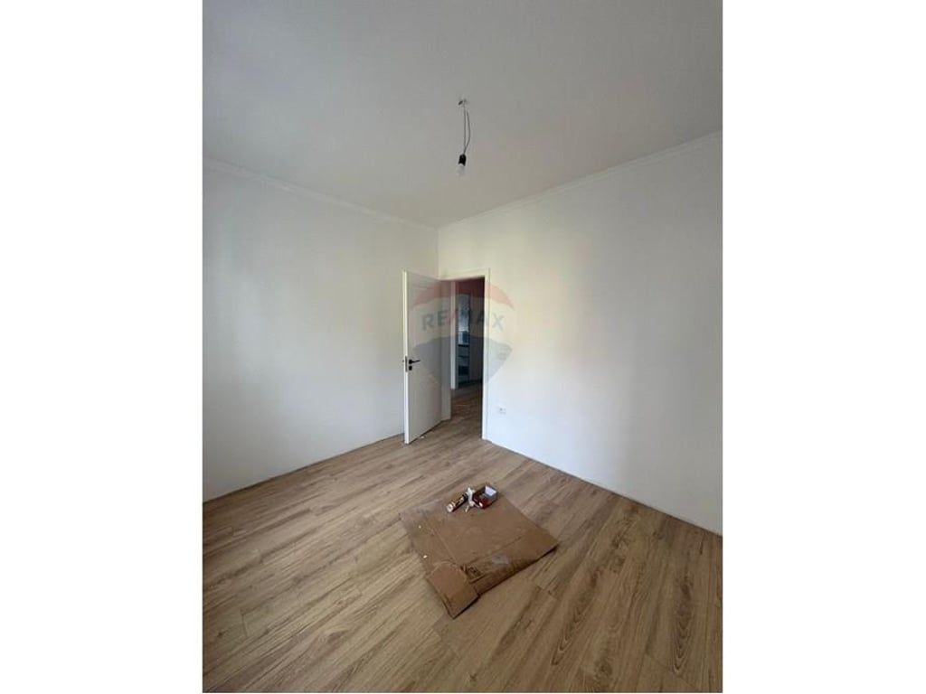 APARTAMENT 1+1 PER SHITJE, PRANE PROKURORISE