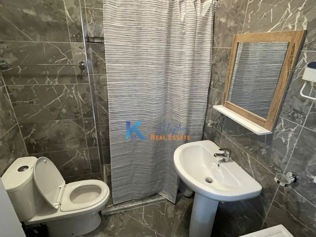 2+1 per qira qira te 21 Dhjetori, Kompleksi Star