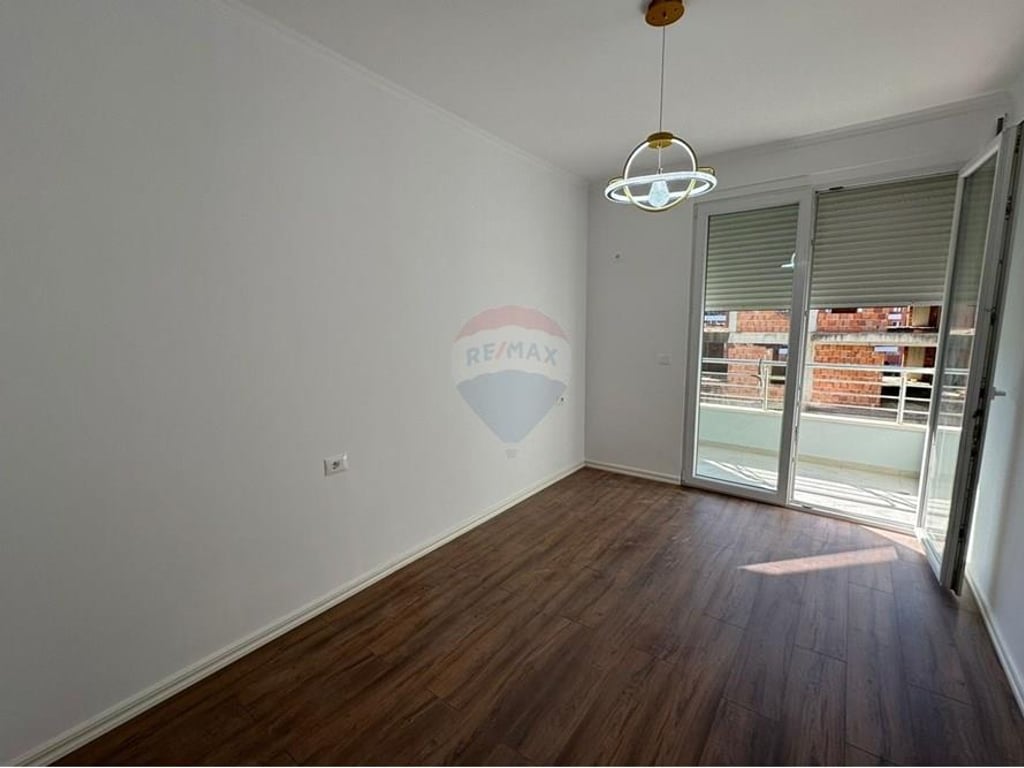 Appartamento 1+1 in Vendita vicino al Giardino Zoologico!