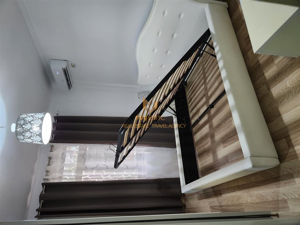 A 2+1 apartment is available for rent on Bill Clinton Street, Kodra Diellit.