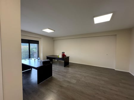 A 1+1 apartment is available for rent for offices.