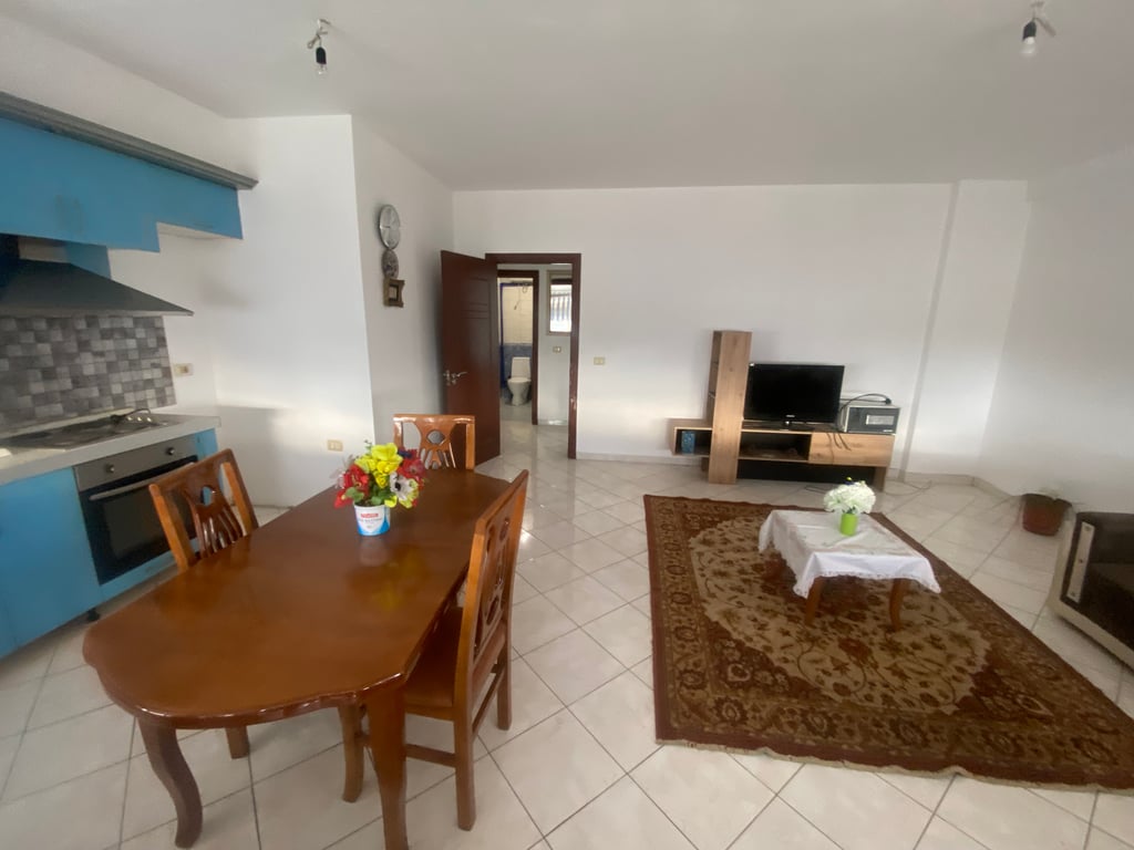 2+1, partially furnished in Laprake, 350 euros.