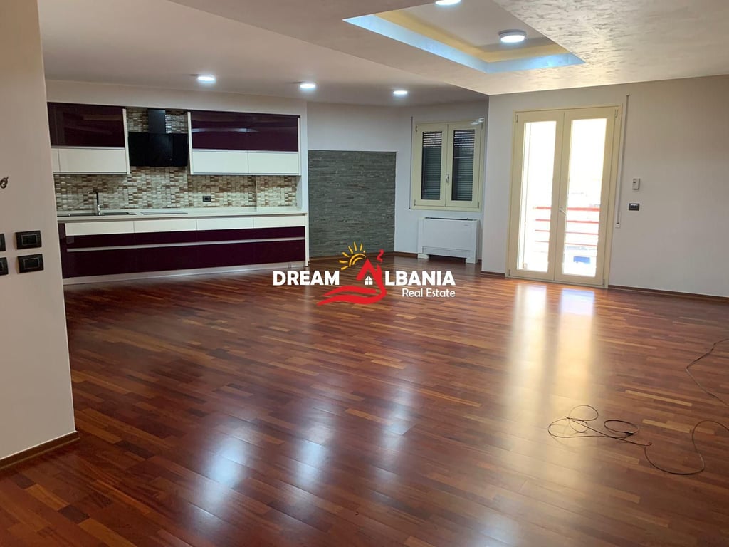 Appartamento 3+1+2 in affitto, Stadio Dinamo (ID 4231450)