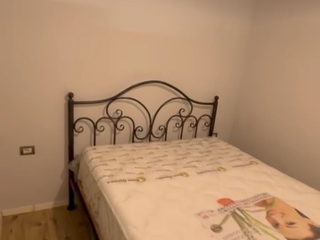 AFFITTASI APPARTAMENTO 1+1 400 EURO VIA 5 MAGGIO