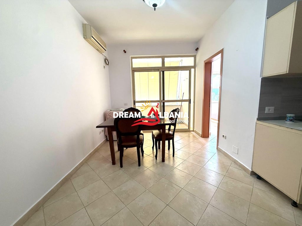 Appartamento 1+1 in affitto a Panorama, vicino all'Ufficio del Catasto (ID 42111373)