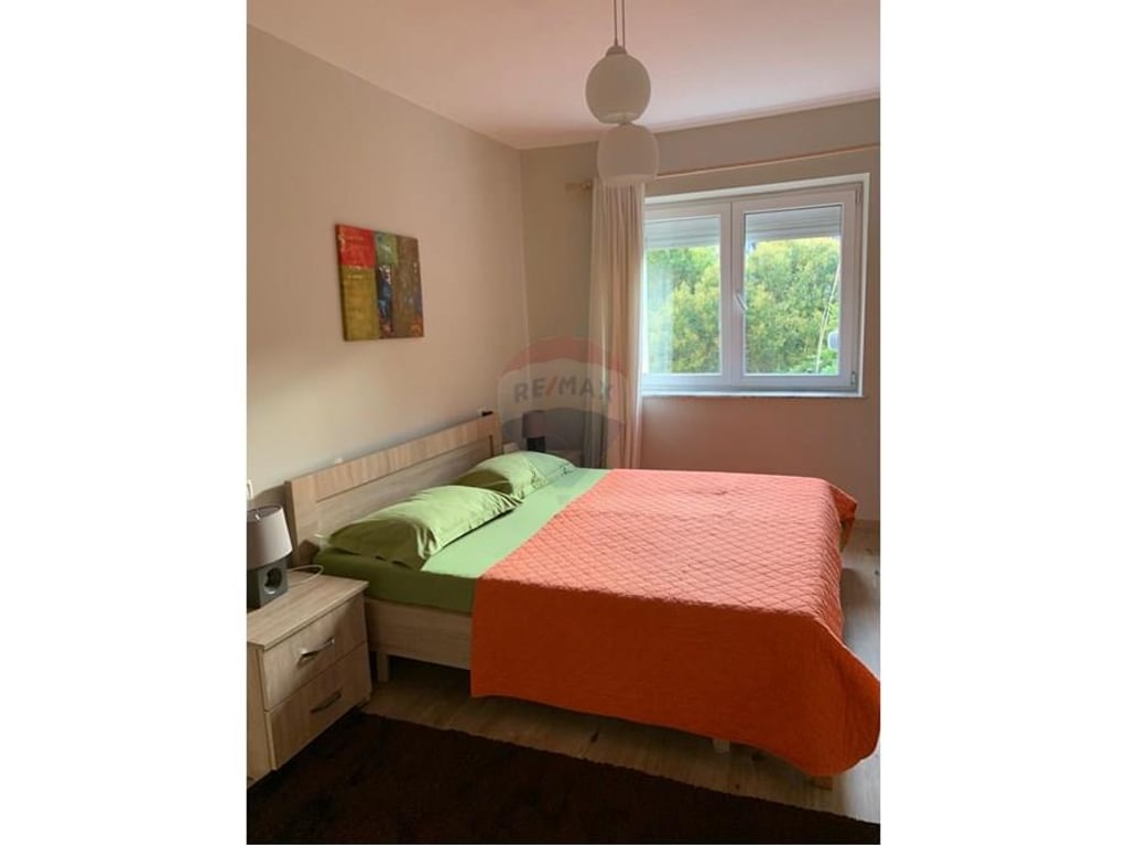 1+1 apartment for rent on Barrikadave Street, Center