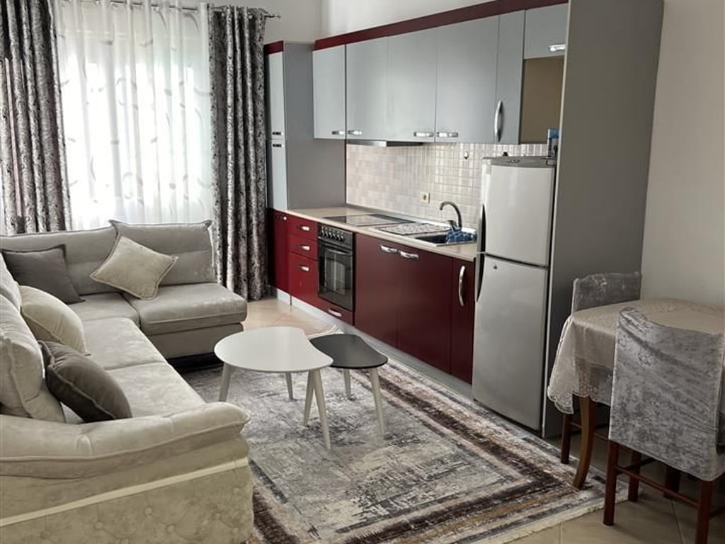 Jepet me qera apartament 2+1 ne Astir