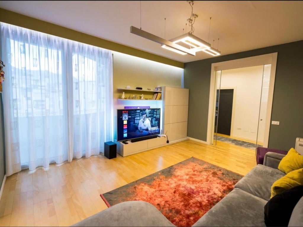 FOR RENT 2+1+2 apartment near the Prosecutor's Office in Tirana.