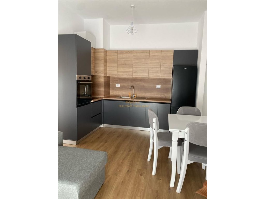 A 2+1 apartment with parking is available at the Kaimi residence.