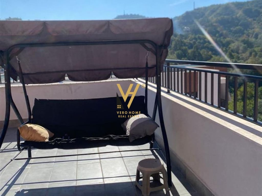 VENDESI APPARTAMENTO 2+1+2+BLK AL GIARDINO BOTANICO 280.000 EURO