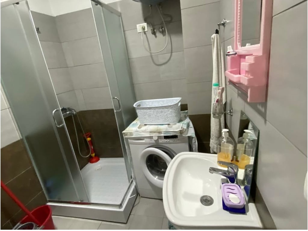 Shitet 2+1,ne astir te 2 palmat,130 mije euro