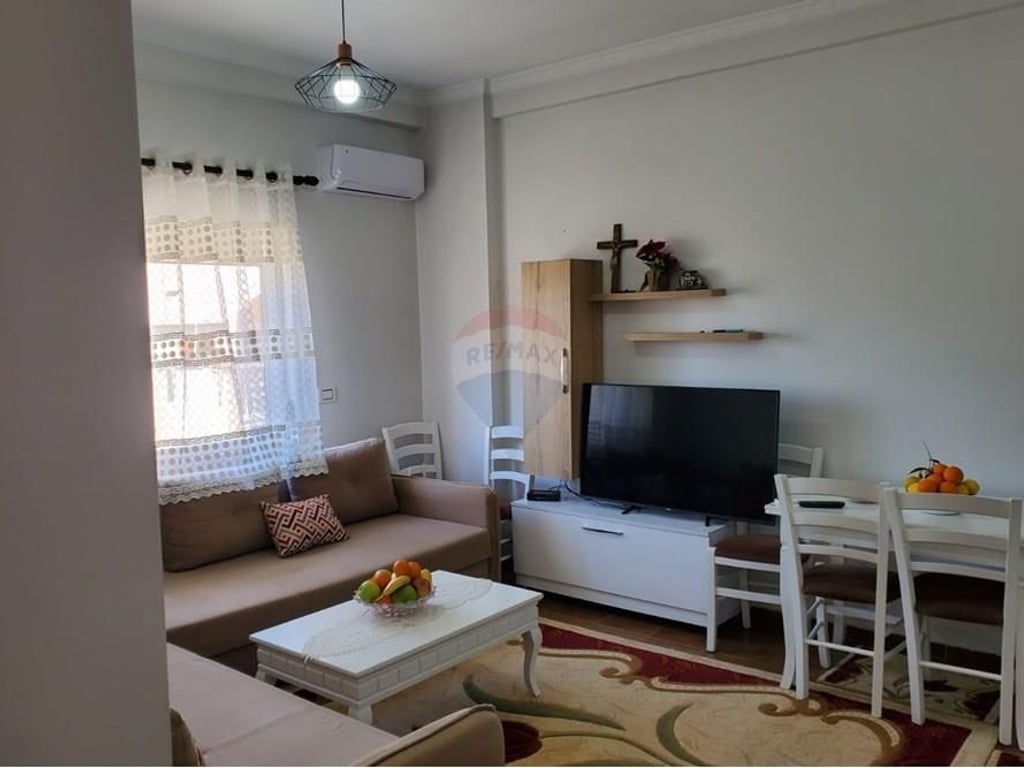 Apartament 1+1 për Shitje Yzberisht