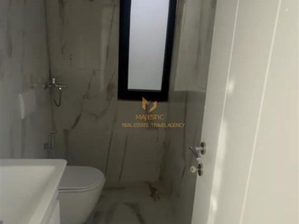 1+1 apartment is available behind Square 21, Sali Butka Street.