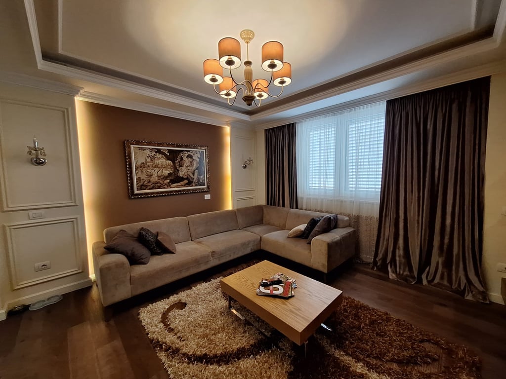 Shitet Apartament 2+1 + Post Parkimi | Pranë Stadiumit Air Albania 