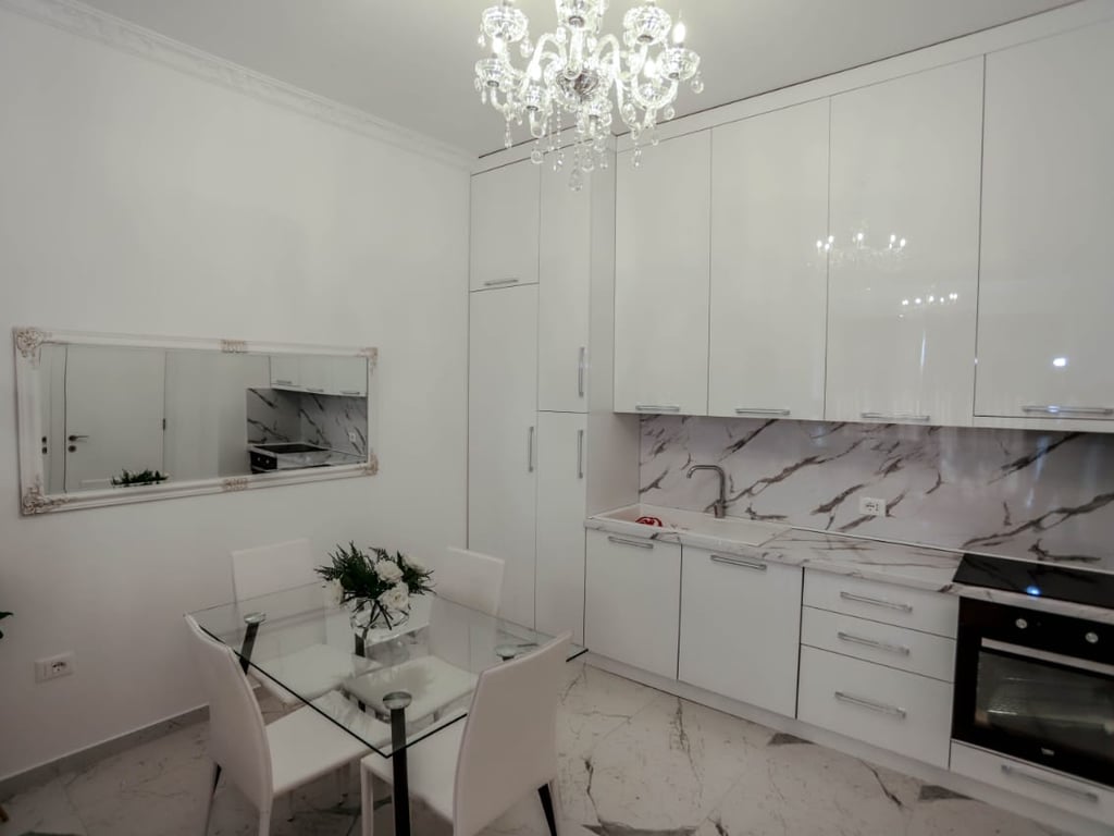 Apartment for rent 1+1 Square 21