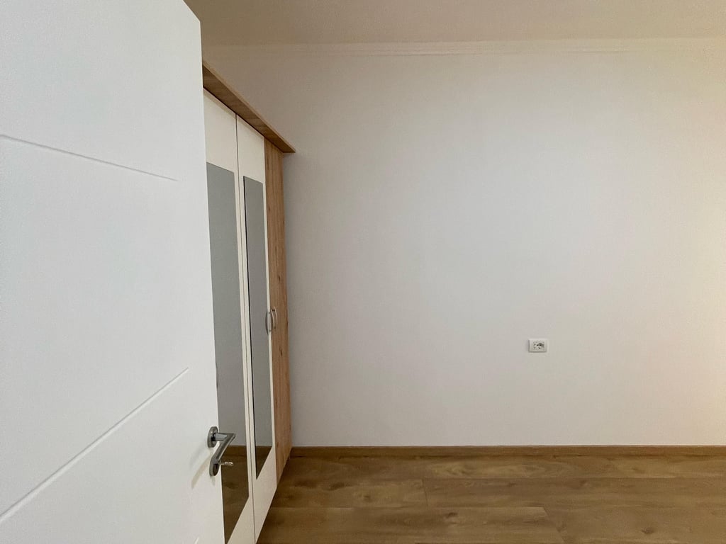 🏡 Jepet me Qira Apartament 3+1+2 Tualete – Fresk, Tiranë