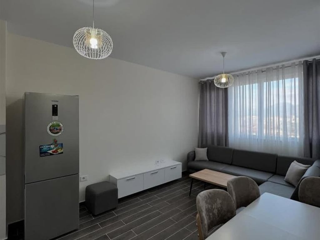 Apartment 2+1 for rent, opposite American Hospital 3 at Golden Park, 500 euros.