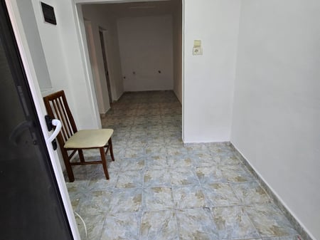 A 2+1 apartment is for rent near Xhamllik for 350 euros.