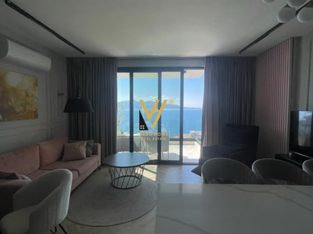 VENDESI APPARTAMENTO 3+1+2+3 BLK A SARANDA 310.000 EURO
