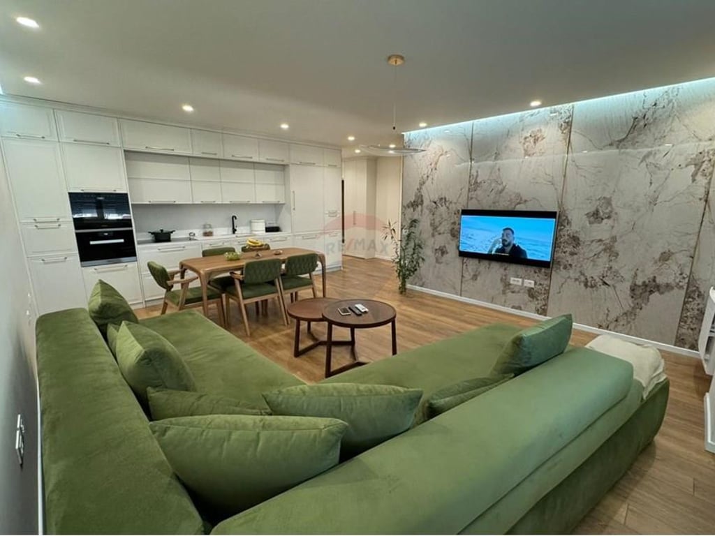 APPARTAMENTO 2+1 IN VENDITA A SAUK, TIRANA