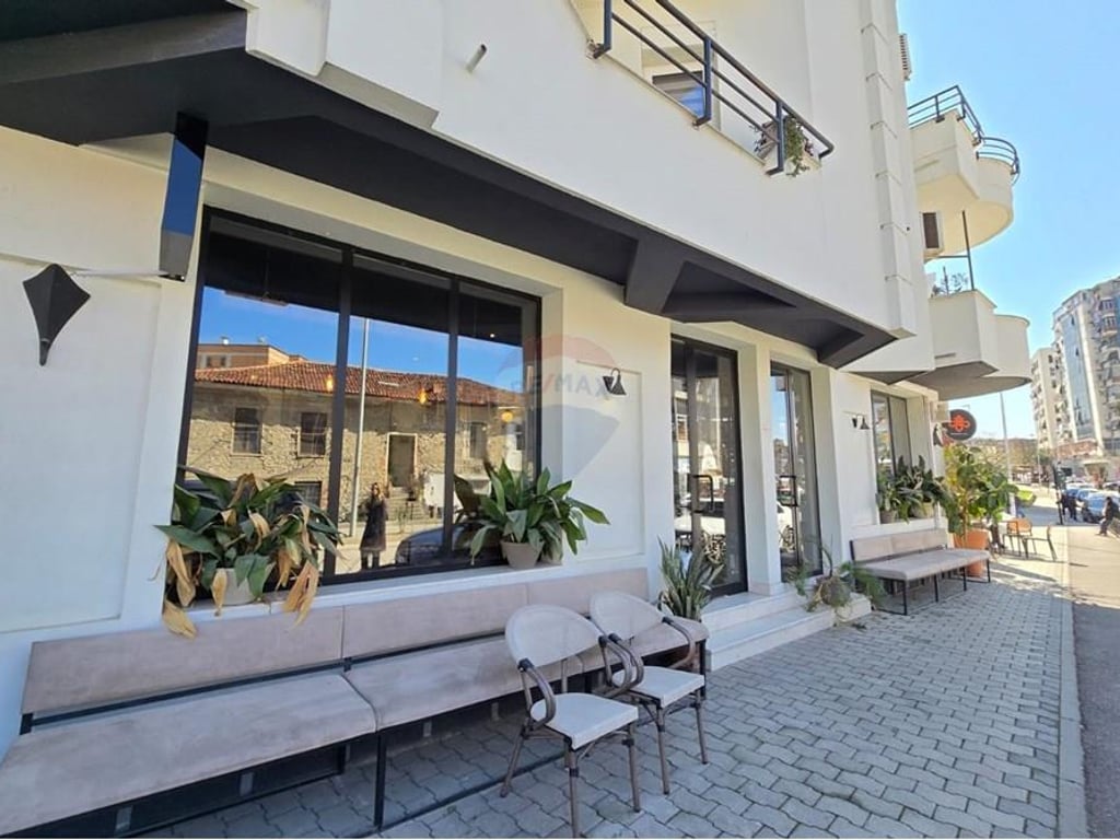 Space for rent at the former Electric Market!