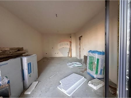 ESCLUSIVO, Appartamento 1 + 1 al Bulevardi i RI