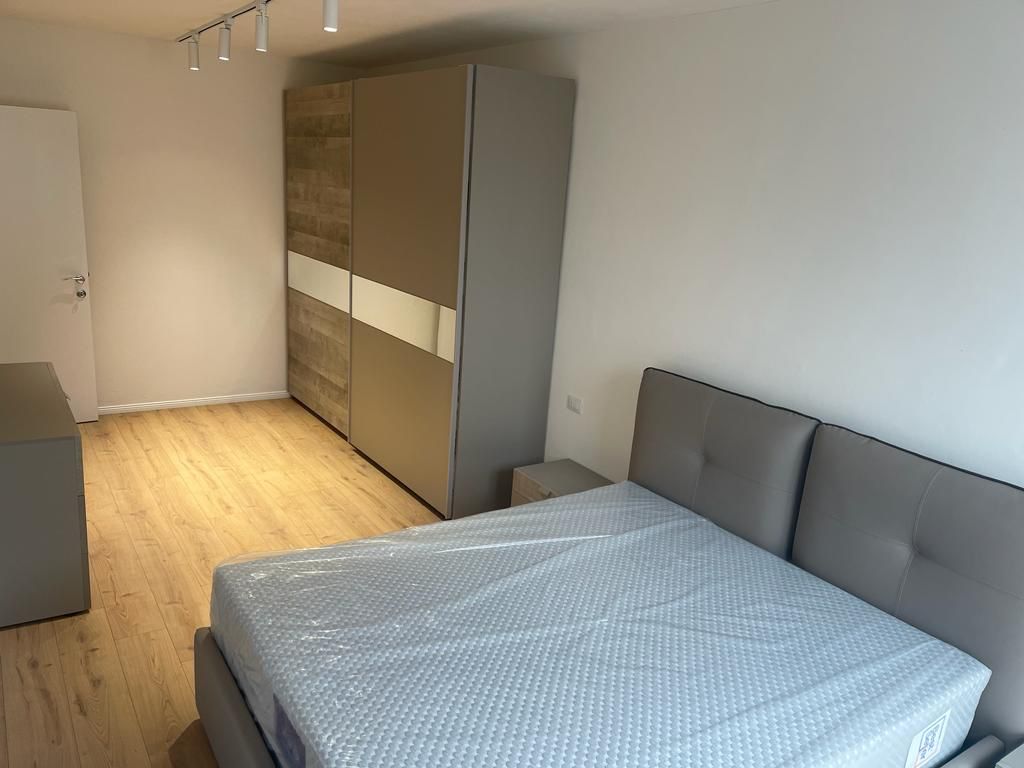 Vendesi appartamento 1+1 presso il Campo dell'Aviazione!