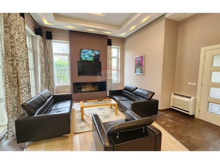 Villa Lussuosa in Affitto presso la Residenza "Rolling Hills"