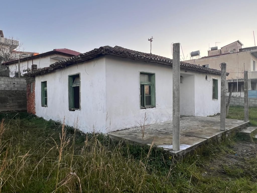 PRIVATE HOUSE FOR SALE IN SHKALLNUR DURRES