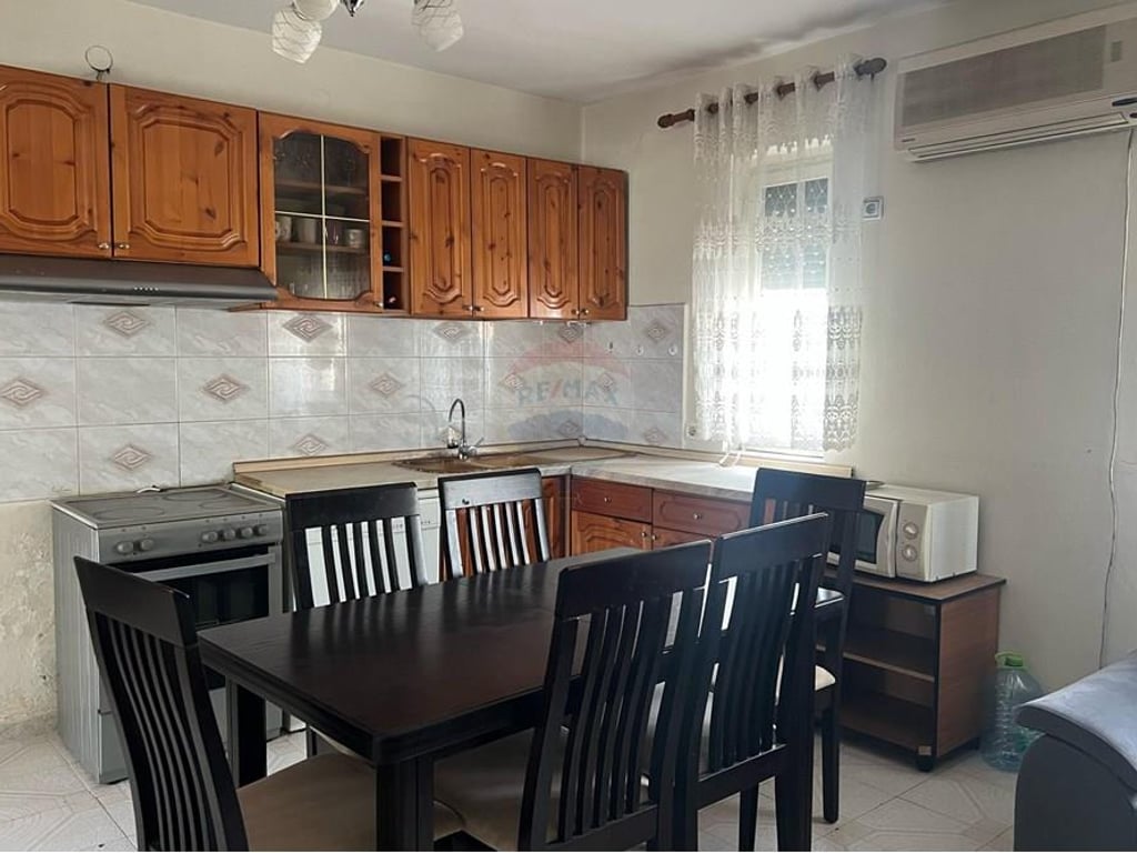 2+1 APARTMENT FOR SALE ON BARDHYL STREET!