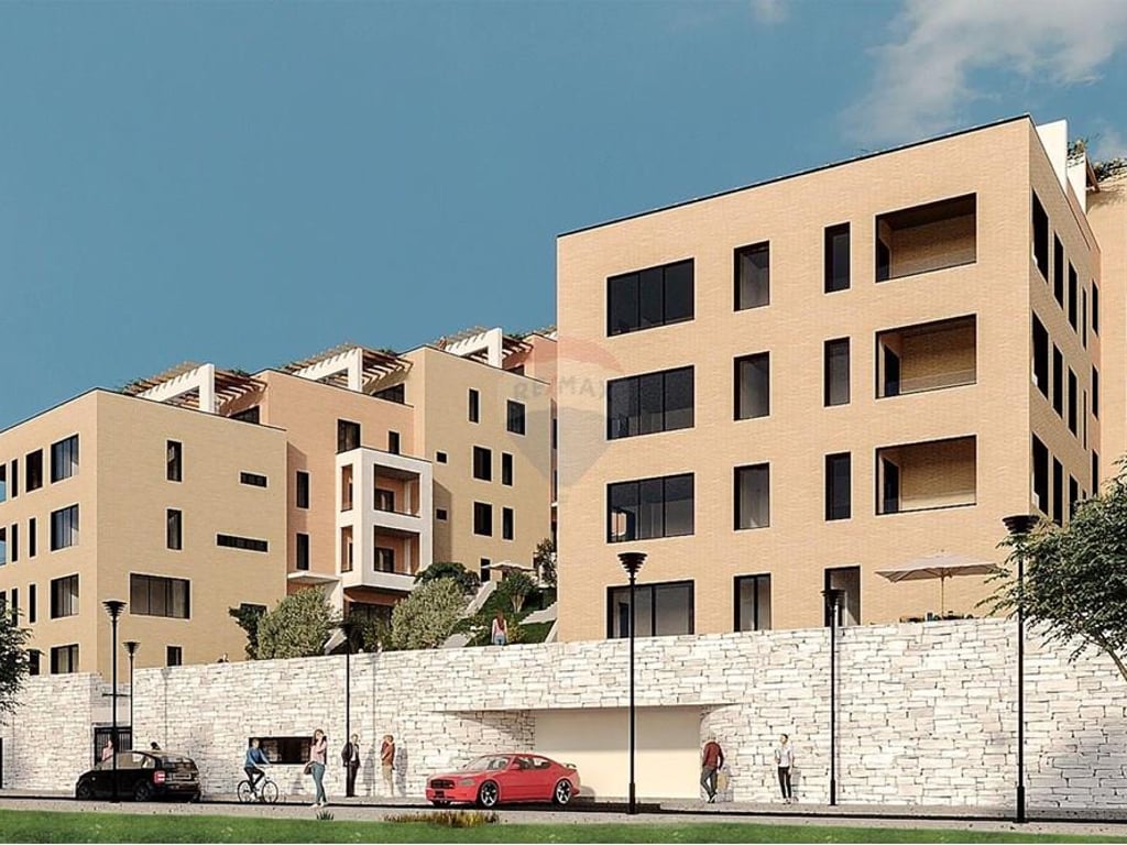 4+1 Apartment for Sale near the Zoo!