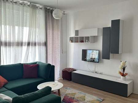 Apartament Me Qera 2+1+2 Ne Don Bosko (ID B2201290) Tirane