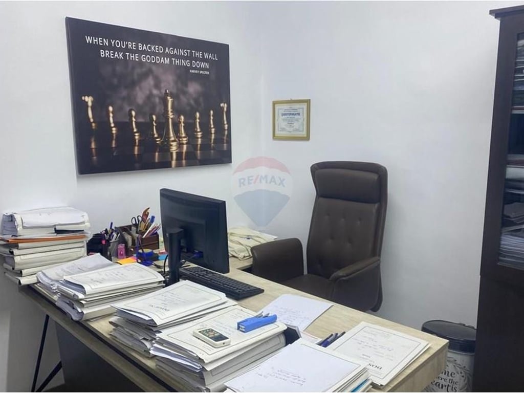 AMBIENTE UFFICIO IN VENDITA VICINO AL TRIBUNALE