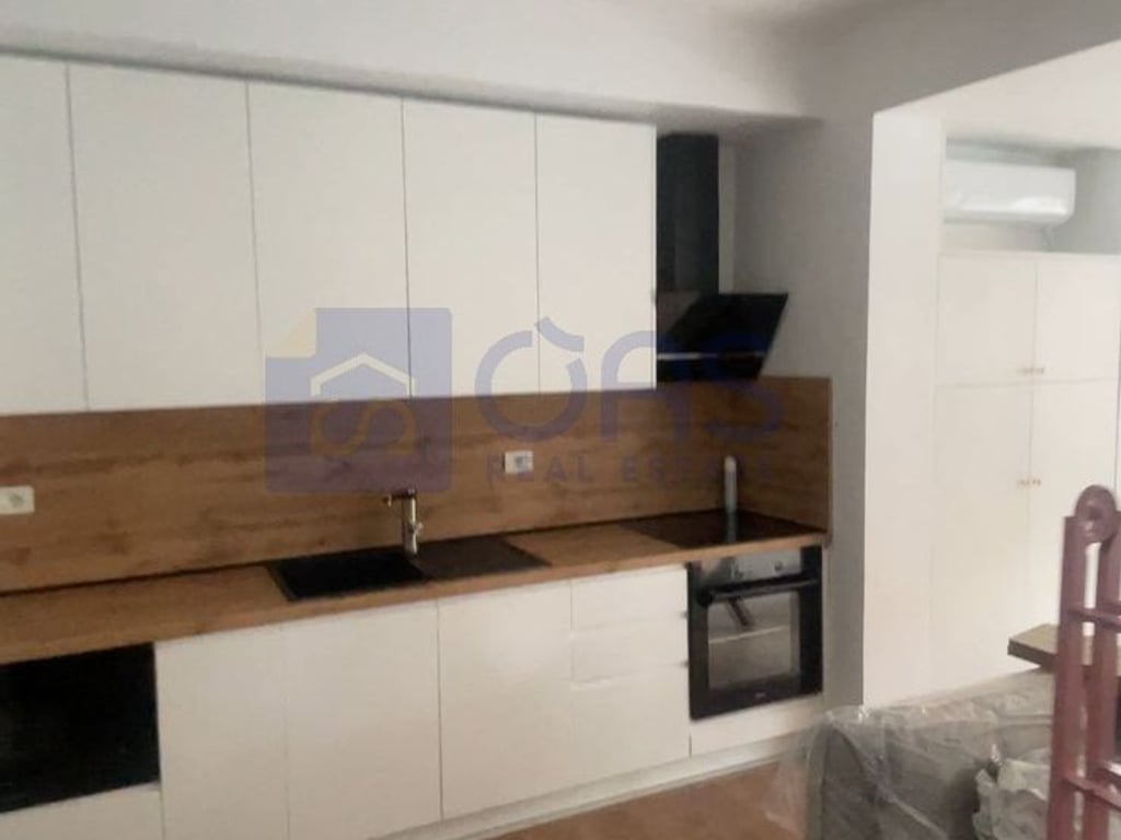 Apartment 2+1 for rent in Zog te Zi 700 euros.