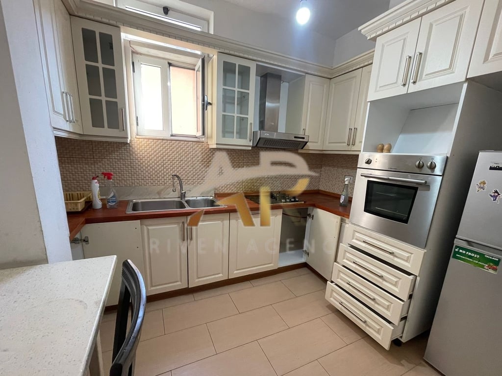 Appartamento 2+1+2 in Affitto vicino all'Hotel Meridian alla Stazione Ferroviaria