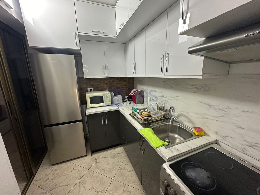 A 1+1 apartment is for rent in Myslym Shyr.