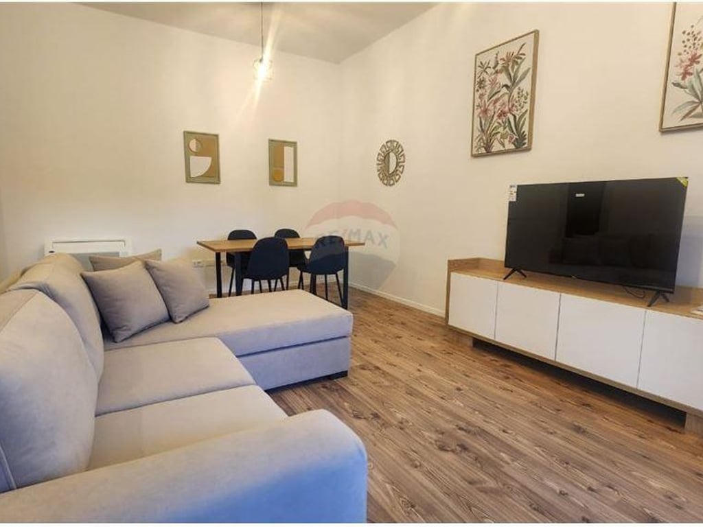 Apartament - Për Qira - Kompleksi Delijorgji, Tiranë