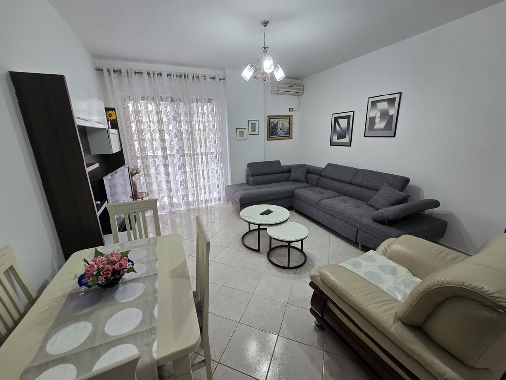 2+1/Qera📍Astir ,Bar bohem 📌500€