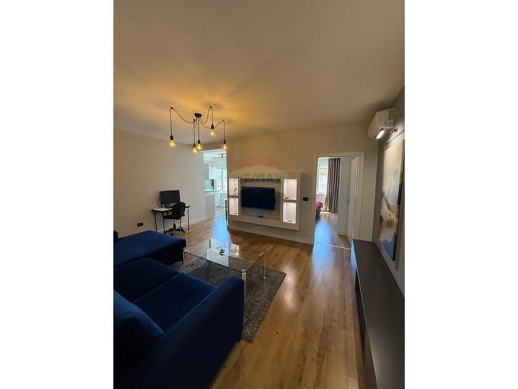 FOR RENT 2+1 APARTMENT IN THE PARIS COMMUNE