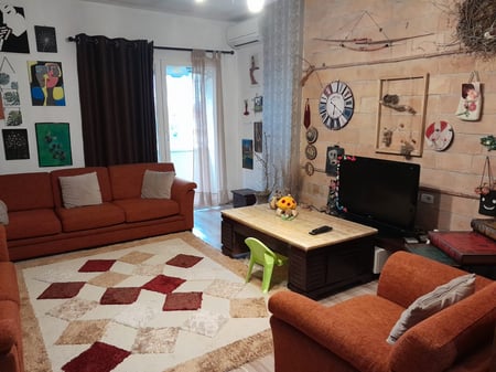 APARTMENT 2+1 FOR RENT 600 EURO PARIS COMMUNE